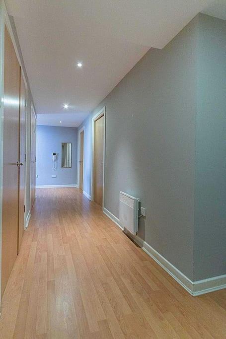 Modern 2 Bed Apartment With Stunning Seaside View Edimburgo Exterior foto